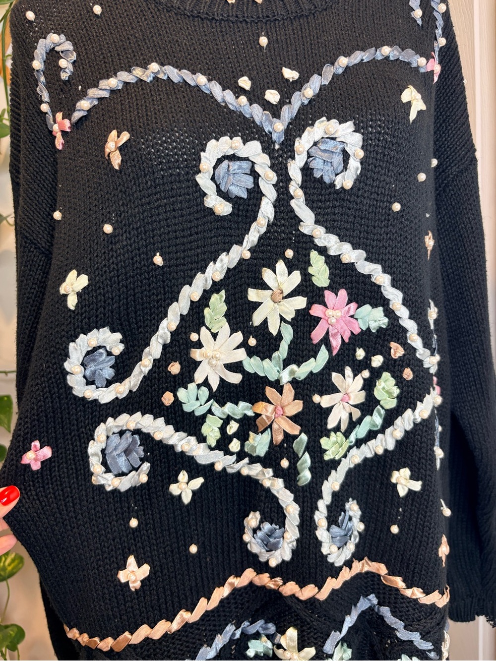 Vintage Colleen’s Collectables Oversized Black Embroidered Sweater View 3